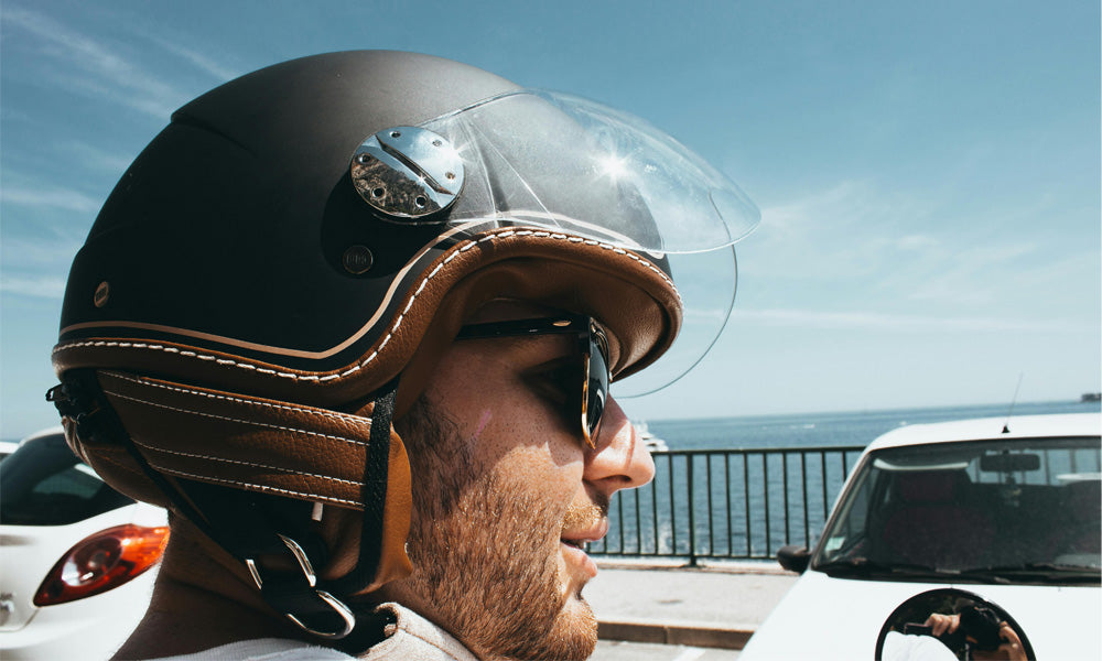 Capacete Retro Vintage: O Guia Completo para Combinar Estilo Clássico e Segurança